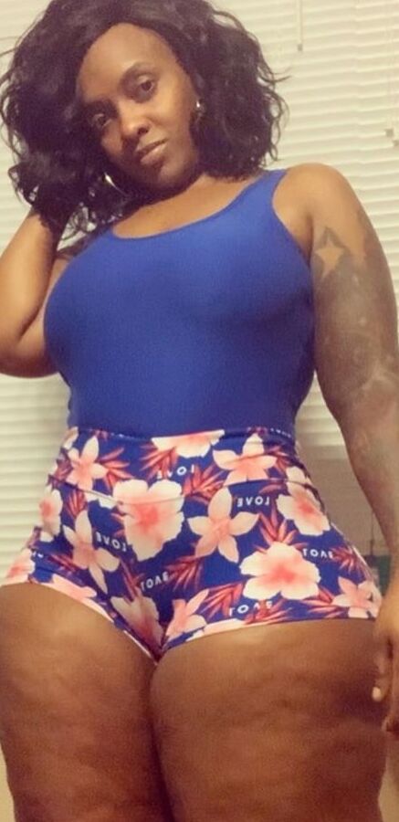 Huge mega booty sexy bbw pear ms rethickulous