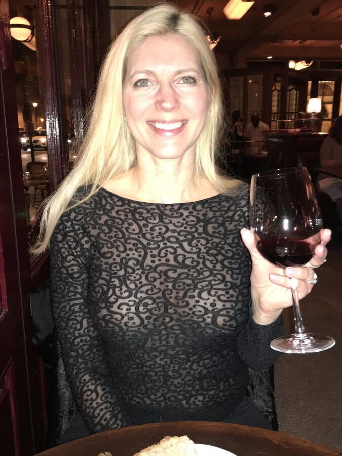 Fit Blond Wife