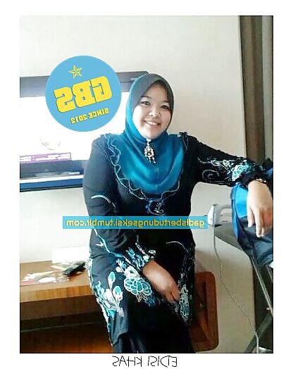 Awek Tudung Bontot Lebar
