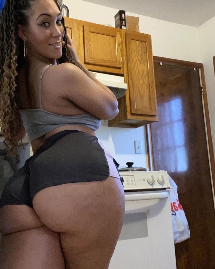 Thick Atlanta Ebony