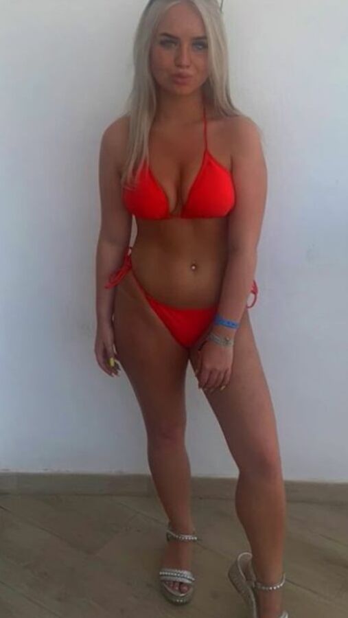 LEAH IG BABE