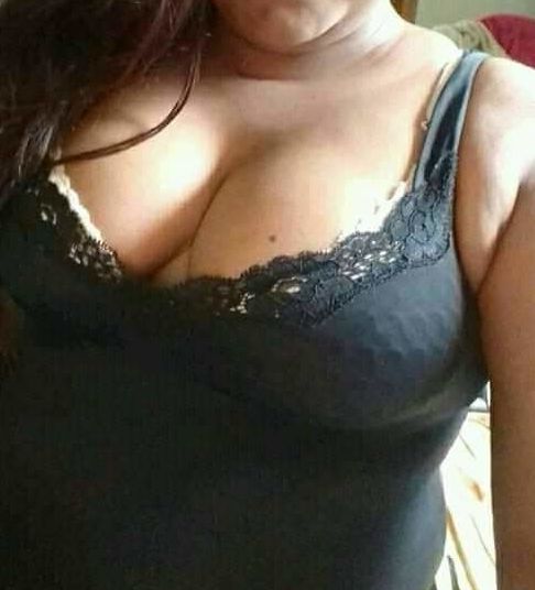 Sri lankan my moms friend
