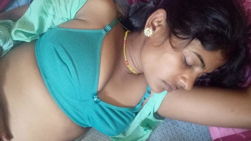 Indian bihari wife hot nude photos