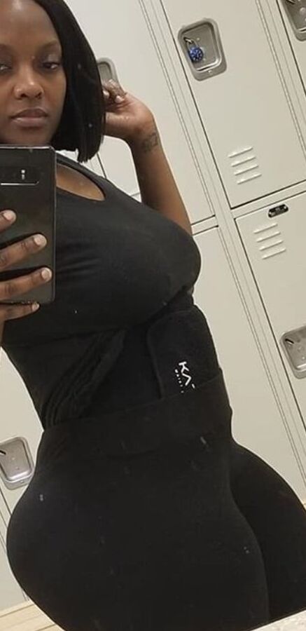 Huge mega booty sexy bbw pear ms rethickulous