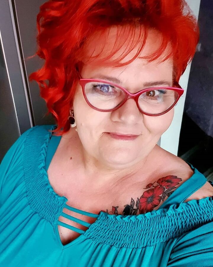 Coroa tezuda (bbw gilf)
