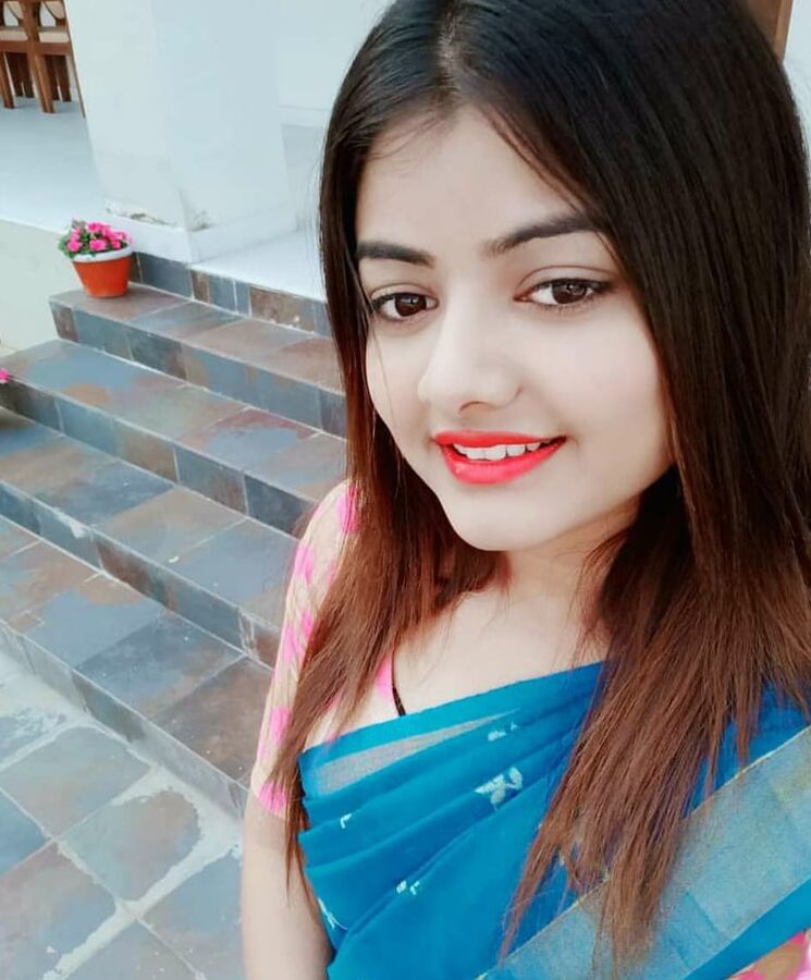 Hot indian random girls