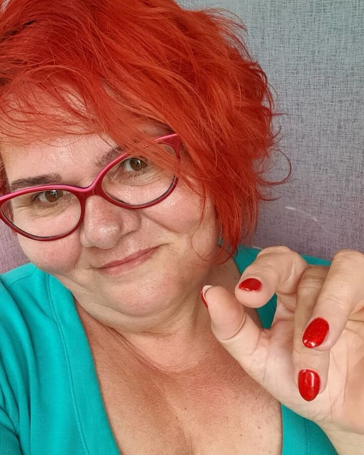 Coroa tezuda (bbw gilf)