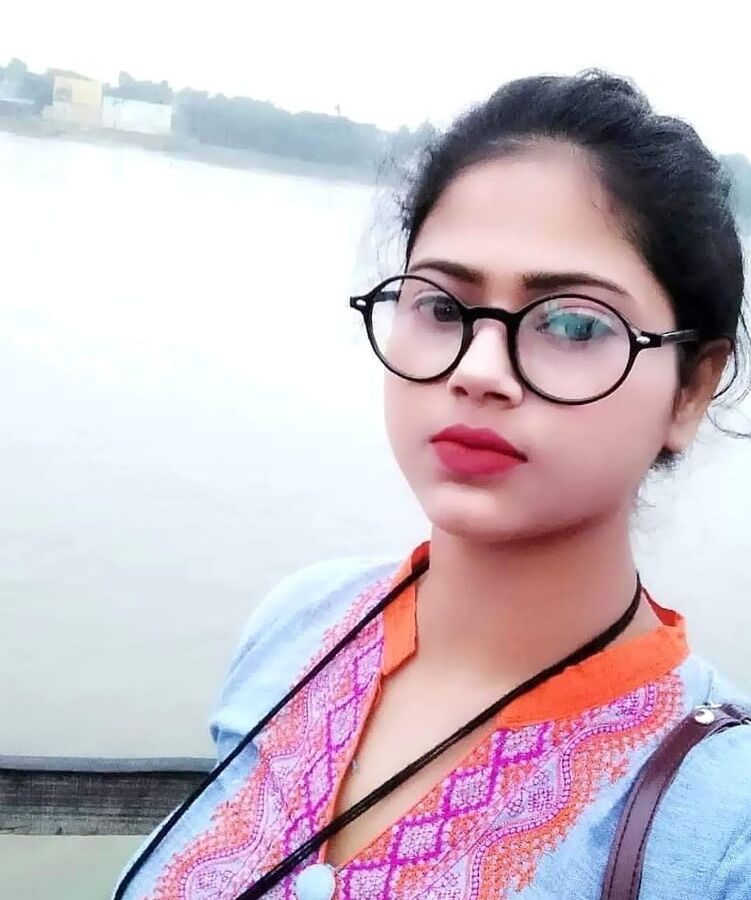 Hot indian random girls
