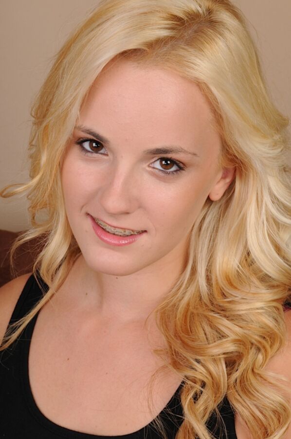 Sara James moons