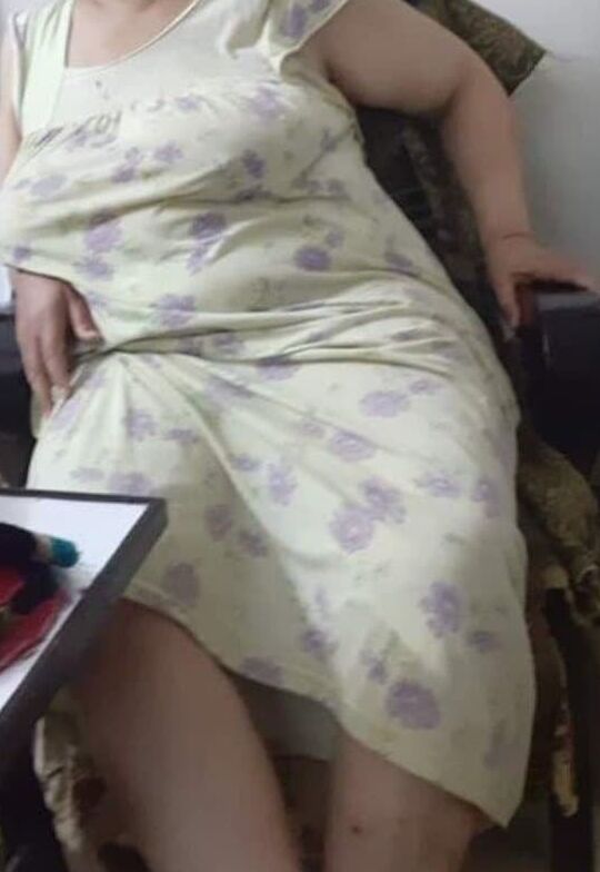 Voyeur Braless mother