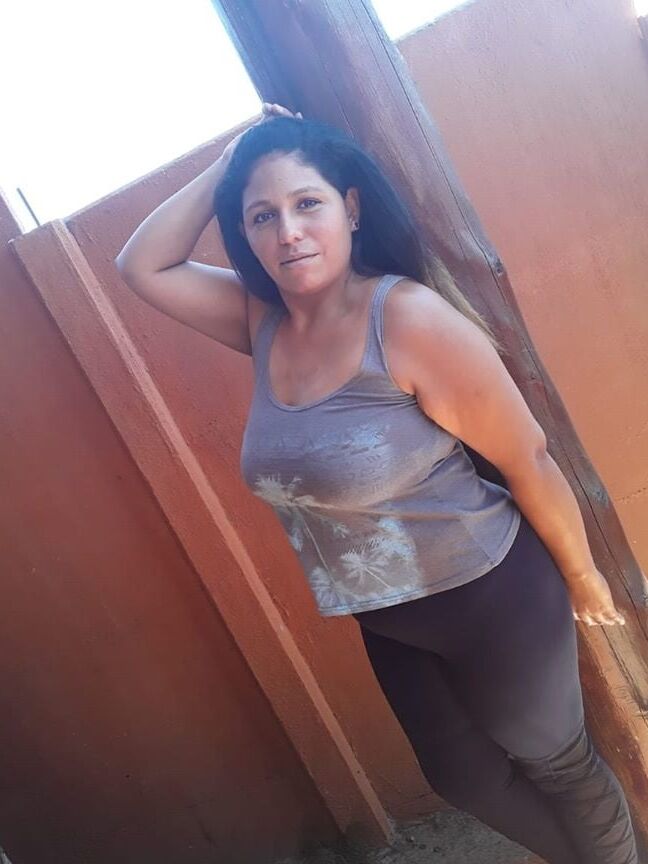 samira lopez poblana caliente