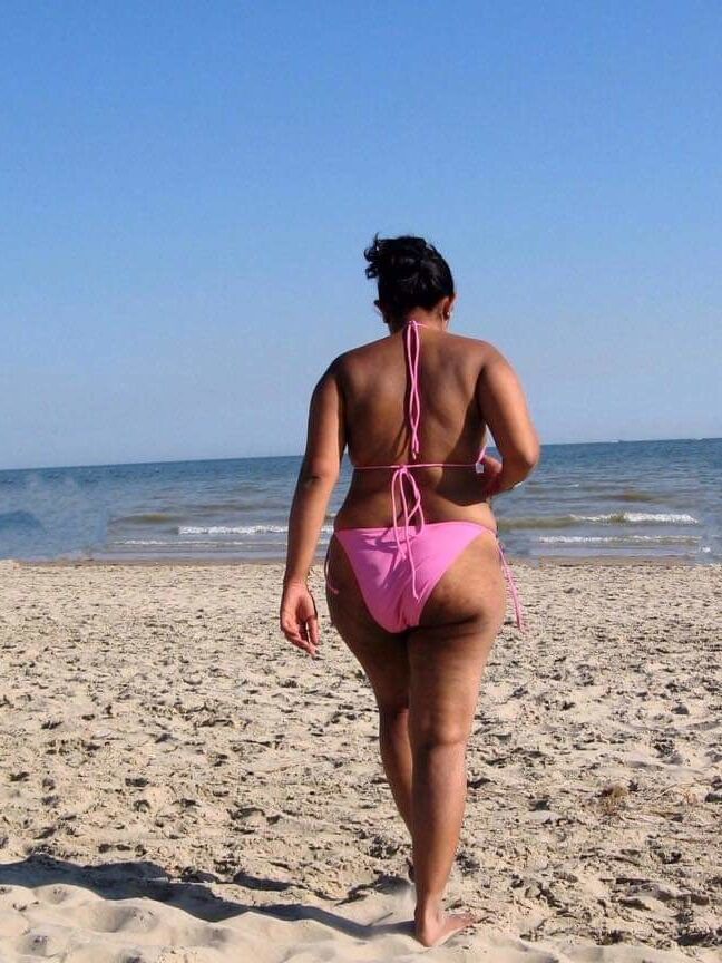 bitch in bikini