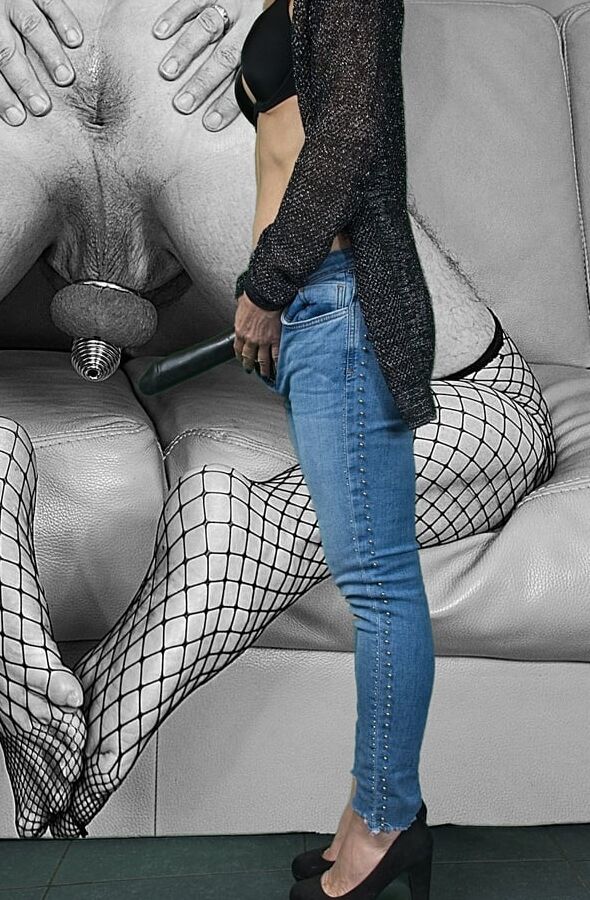 Femdom Strapon