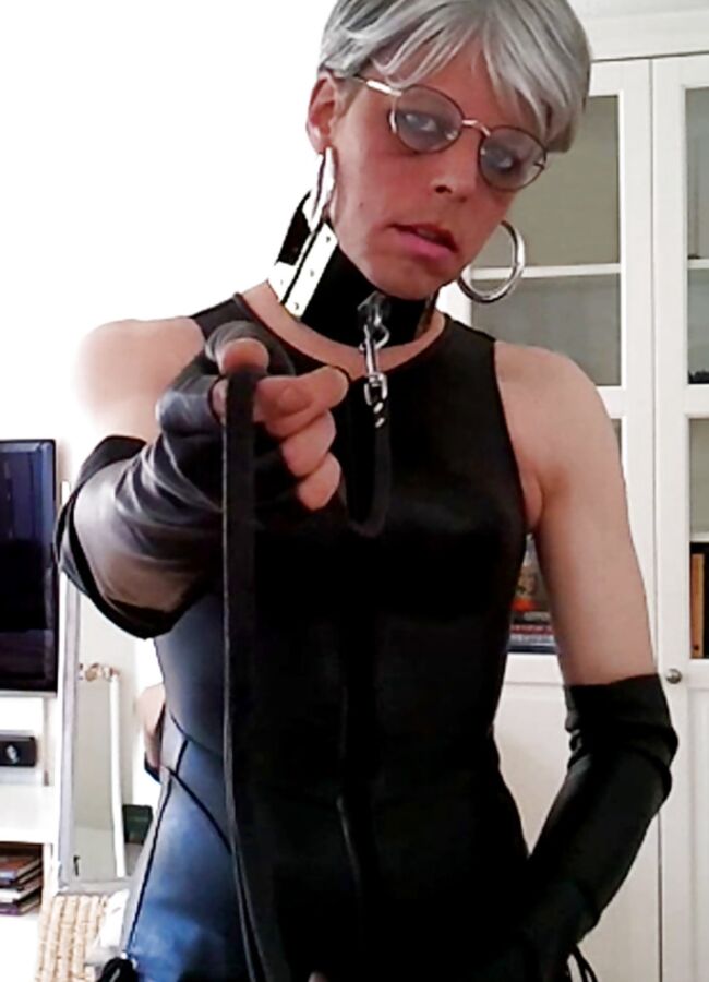 Exposed Slave _Ja_smine_