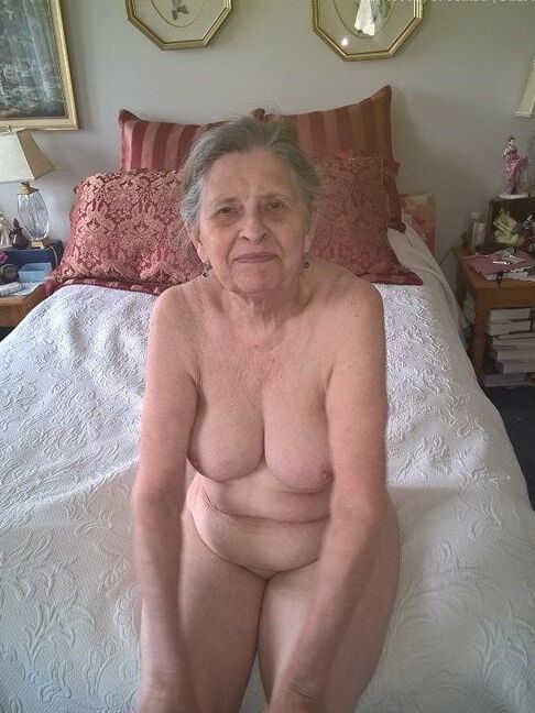 naked grannies