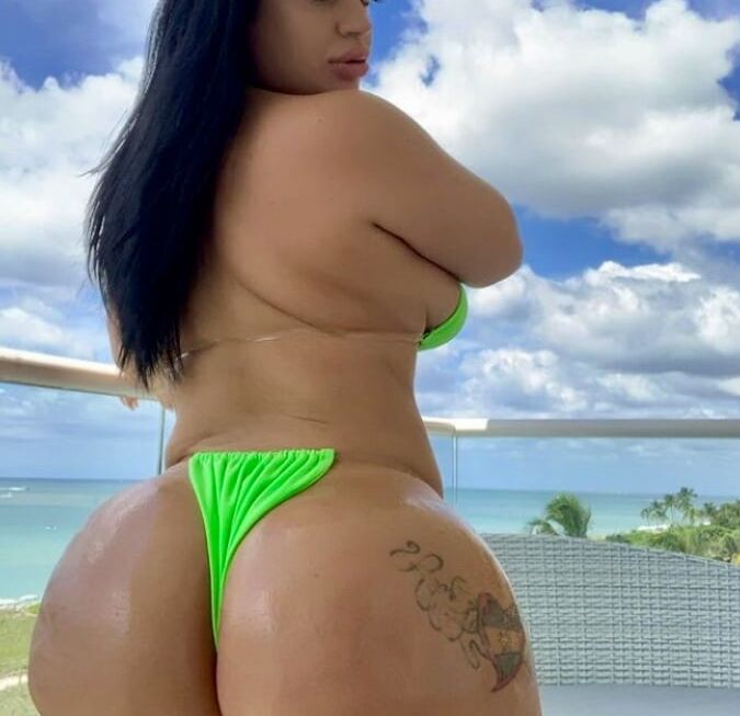 LISA AIIRES..... SEXY PAWG