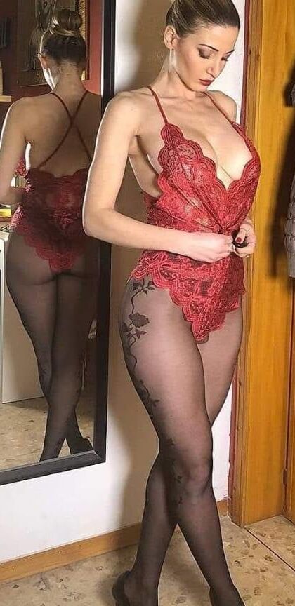 Amateur pantyhose