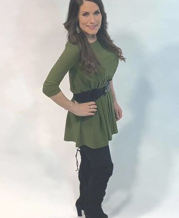 Female Celebrity Boots &amp; Leather - Erin Logan