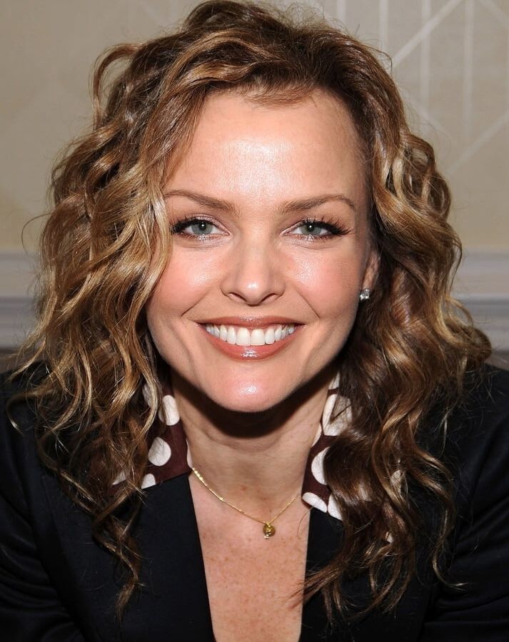 Celebrity Hot - Dina Meyer