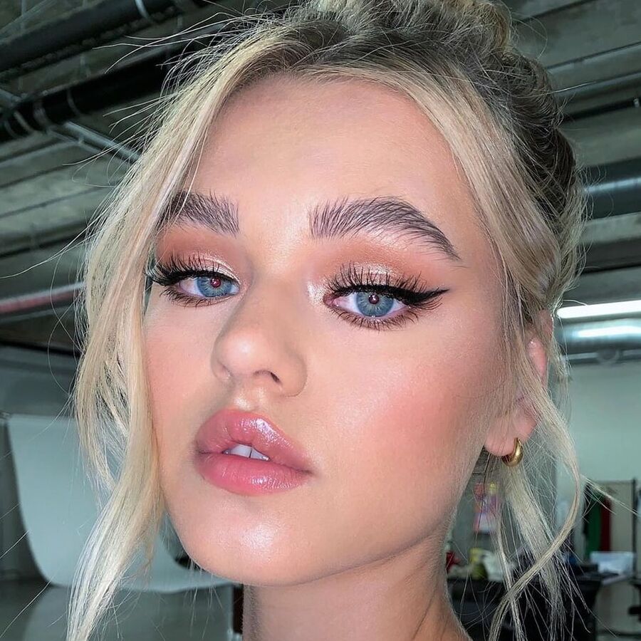 Alina Timofeeva