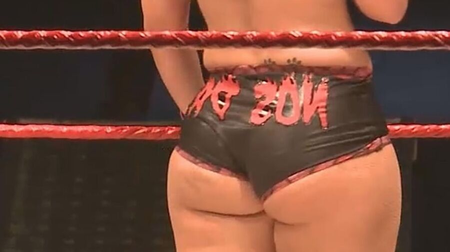 phat ass white bitch PAWG