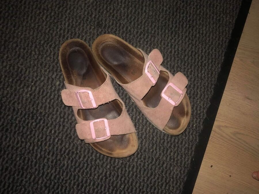 Ex-gf sandals