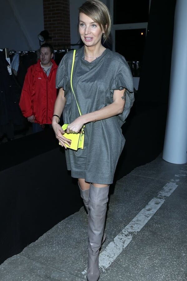 Female Celebrity Boots &amp; Leather - Agnieszka Szulim