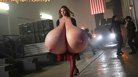mulheres famosas com seios grandes