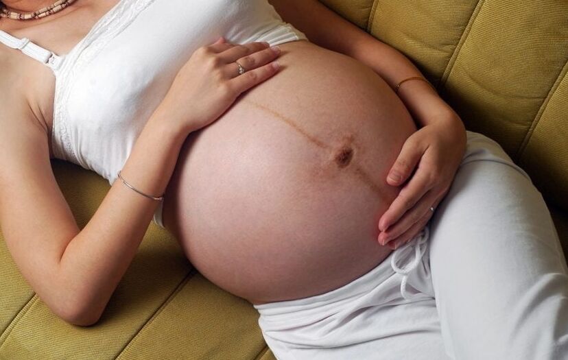 nylonfootlover pregnant gallery