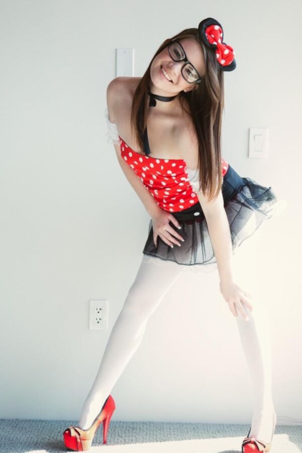 Private Shooting - Model Pantyhose (Nicole Pinky)