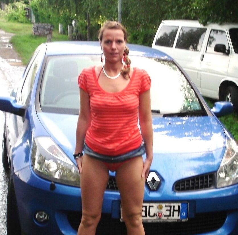 Amateur mature sluts and cars
