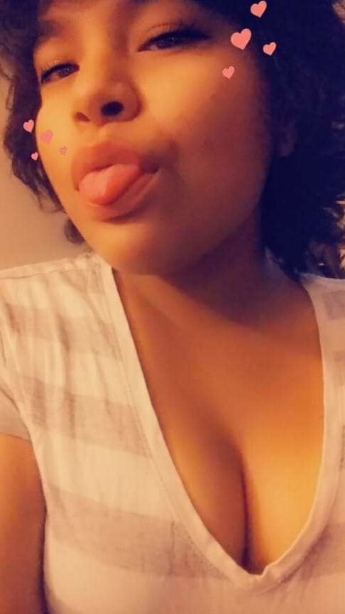 Missy Lynn Facebook Slut lick you clean