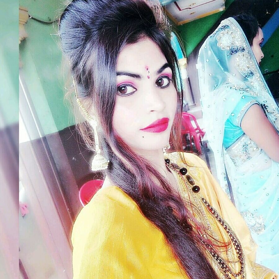 Hot indian random girls