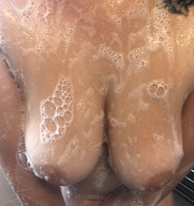 Big bouncy tits