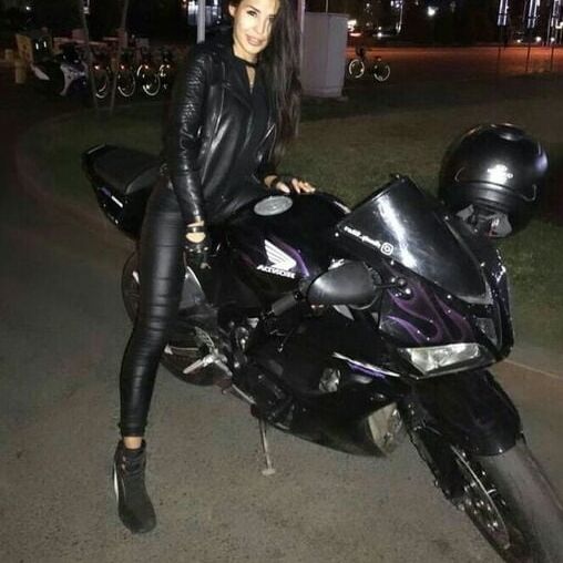 nice girls pvc latex