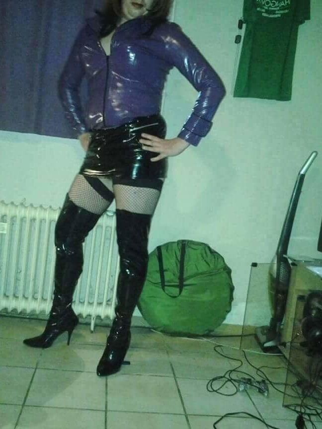 nice girls pvc latex