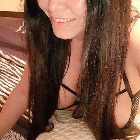 Sexy Insta Milfs