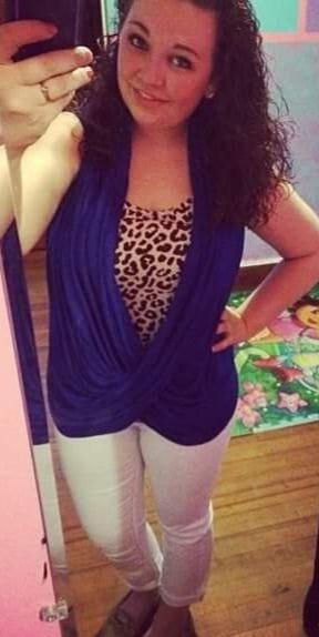 Pretty chubby begging for tributes