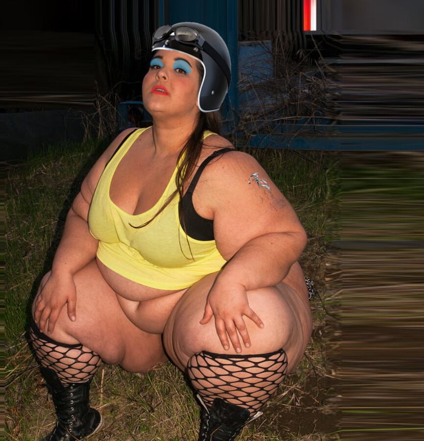 BBW woman