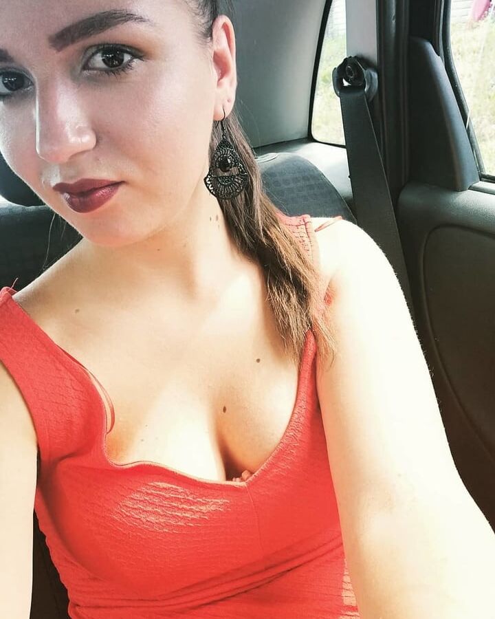 Jelena Ozegovic