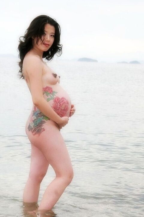 Pregnant Beauties