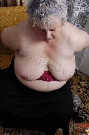 Bbw granny Marie full picture