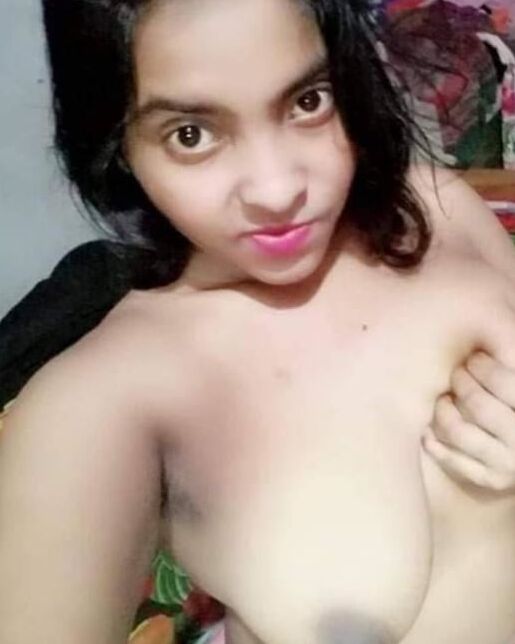 Sinhala girls - My friends