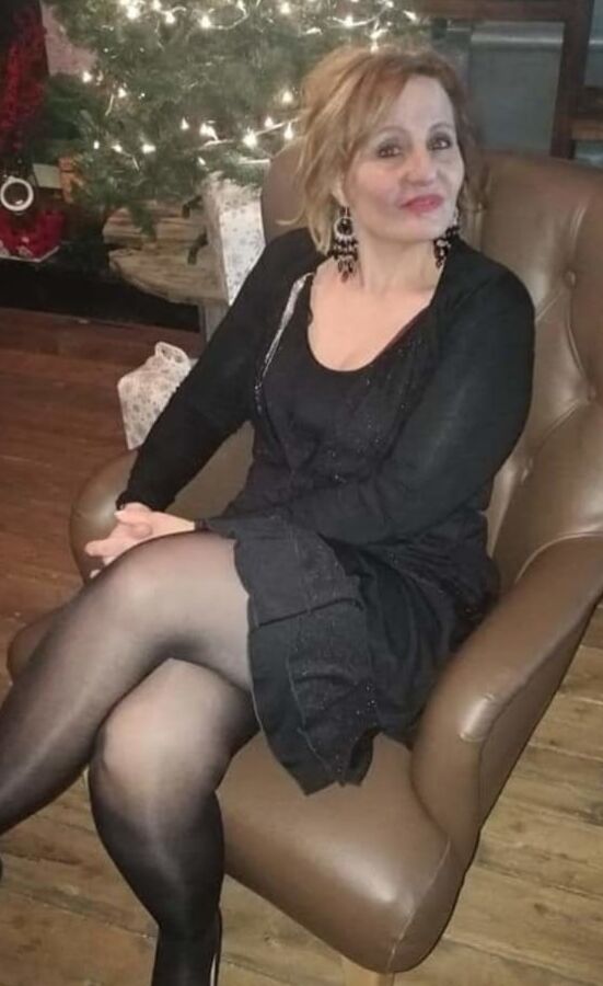 Mature and granny with huHuge ankles