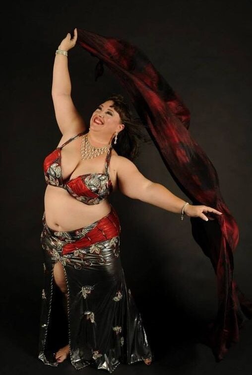 BELLY DANCERS