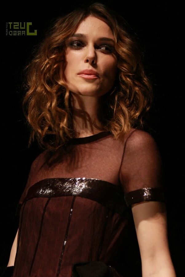 Keira Knightley my ideal woman is flat chested