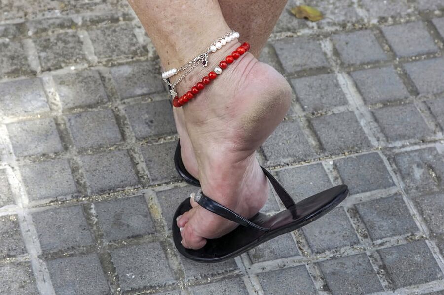 Amazing feet