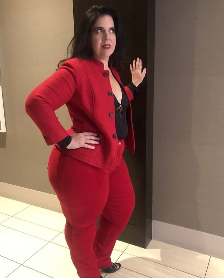 How can i get a booty like thease