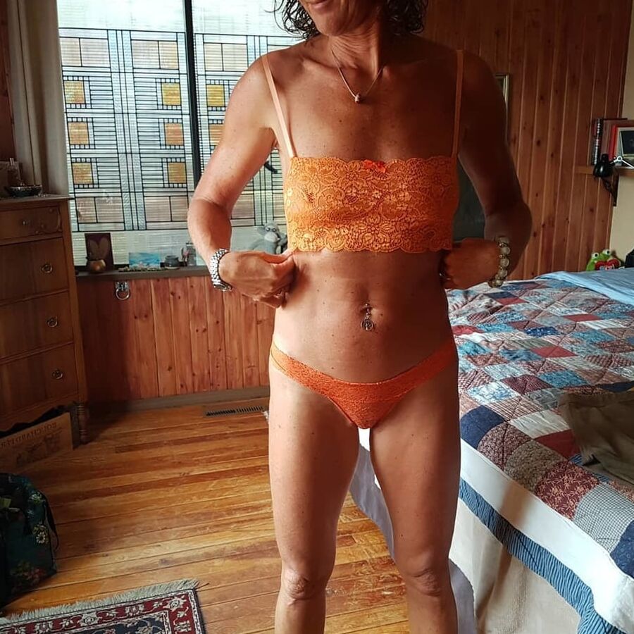 Horny amateur mature teasing in bedroom