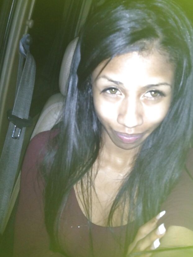 Ebony Selfies